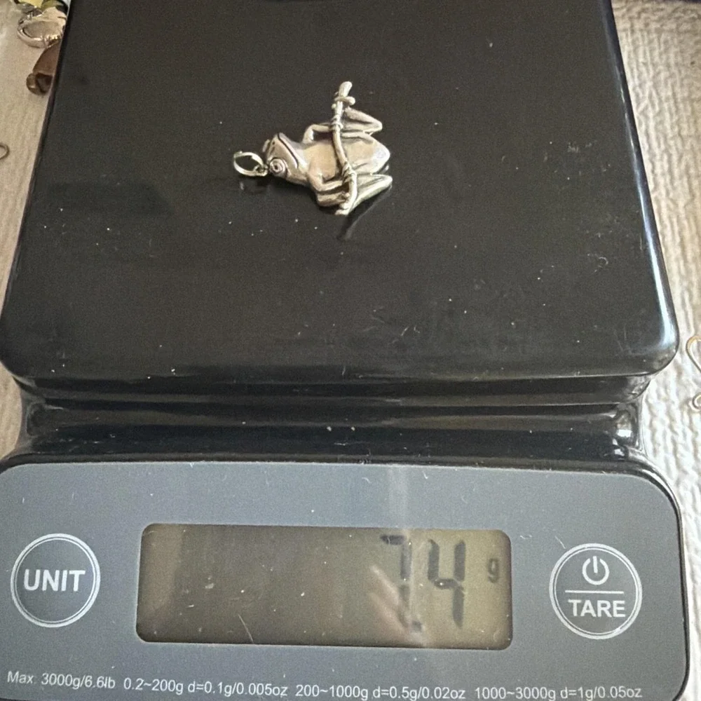 RARE RETIRED Dee 3D Tree Frog  Pendant 925 Sterling Silver MINT CONDITION